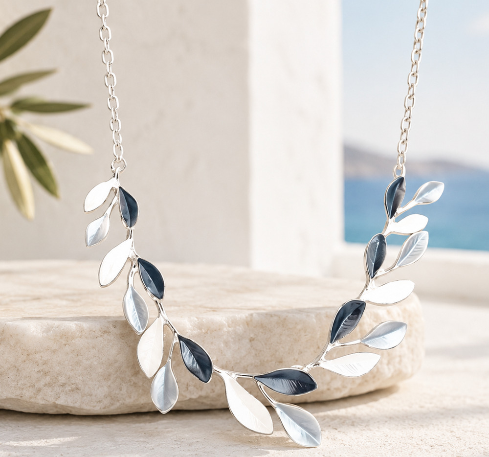 Stauer Olive Leaf Blue Enamel Silver Tone Necklace Mediterranean Botanical 18”